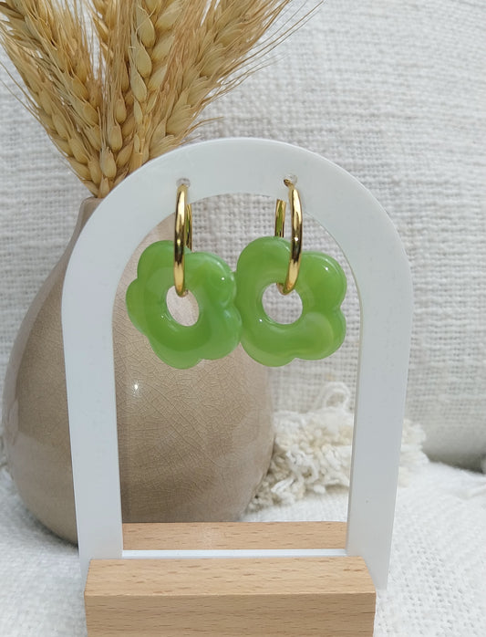 Boucles d'oreilles Bloom vertes en acier inoxydable anneaux: 2 cm couleur dorée